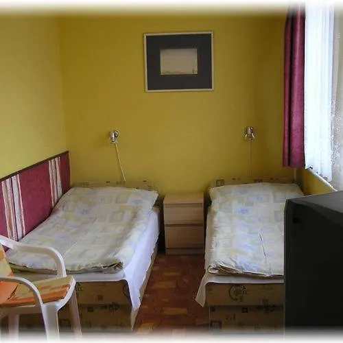 Amon Vendeghaz Maison d'hôtes *